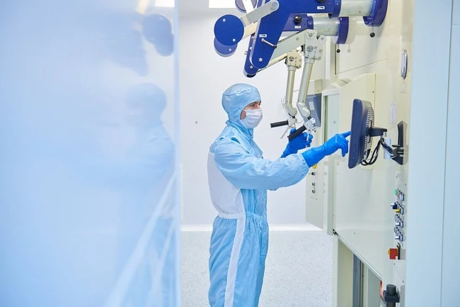 Кабмин РФ выделил 6 млрд рублей на разработку оборудования для СПГ и химических технологий