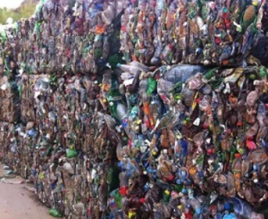 ПЭТ бутылка б/у микс - 4 цвета